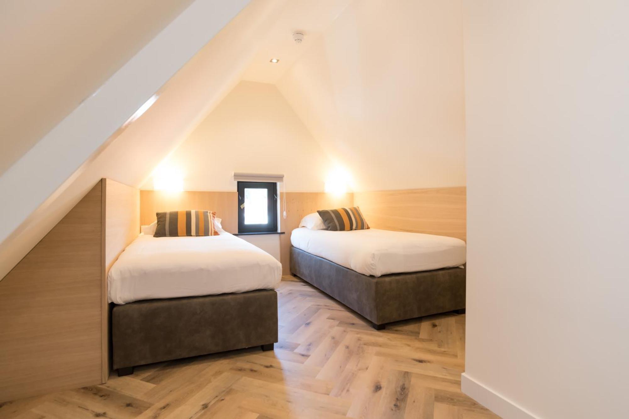 אדם Hof Van Holland Hotel חדר תמונה